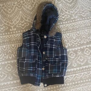 Rue21 Blue and Gray Plaid Vest with Faux Fur Hood